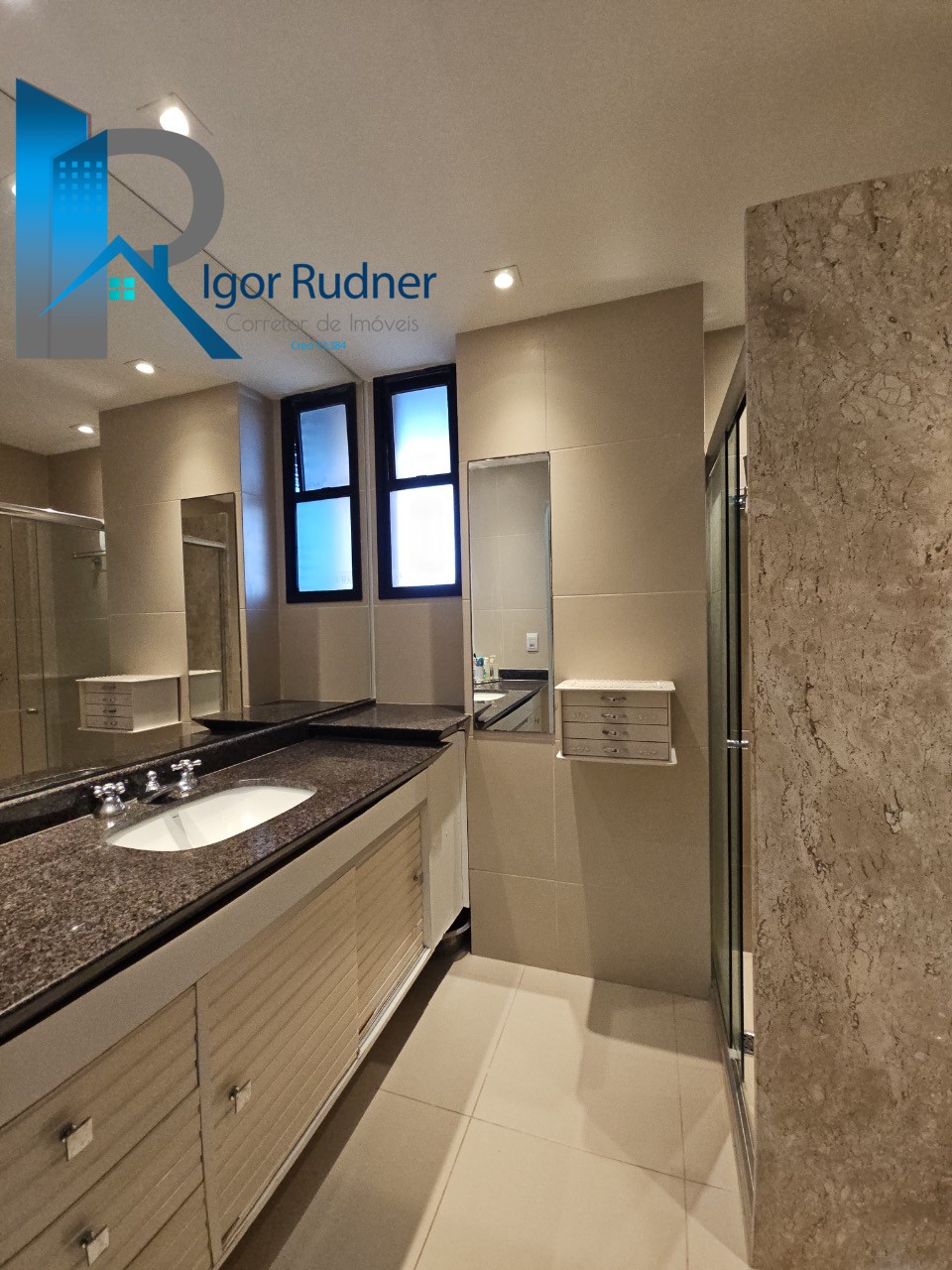 Apartamento, 4 quartos, 330 m² - Foto 24