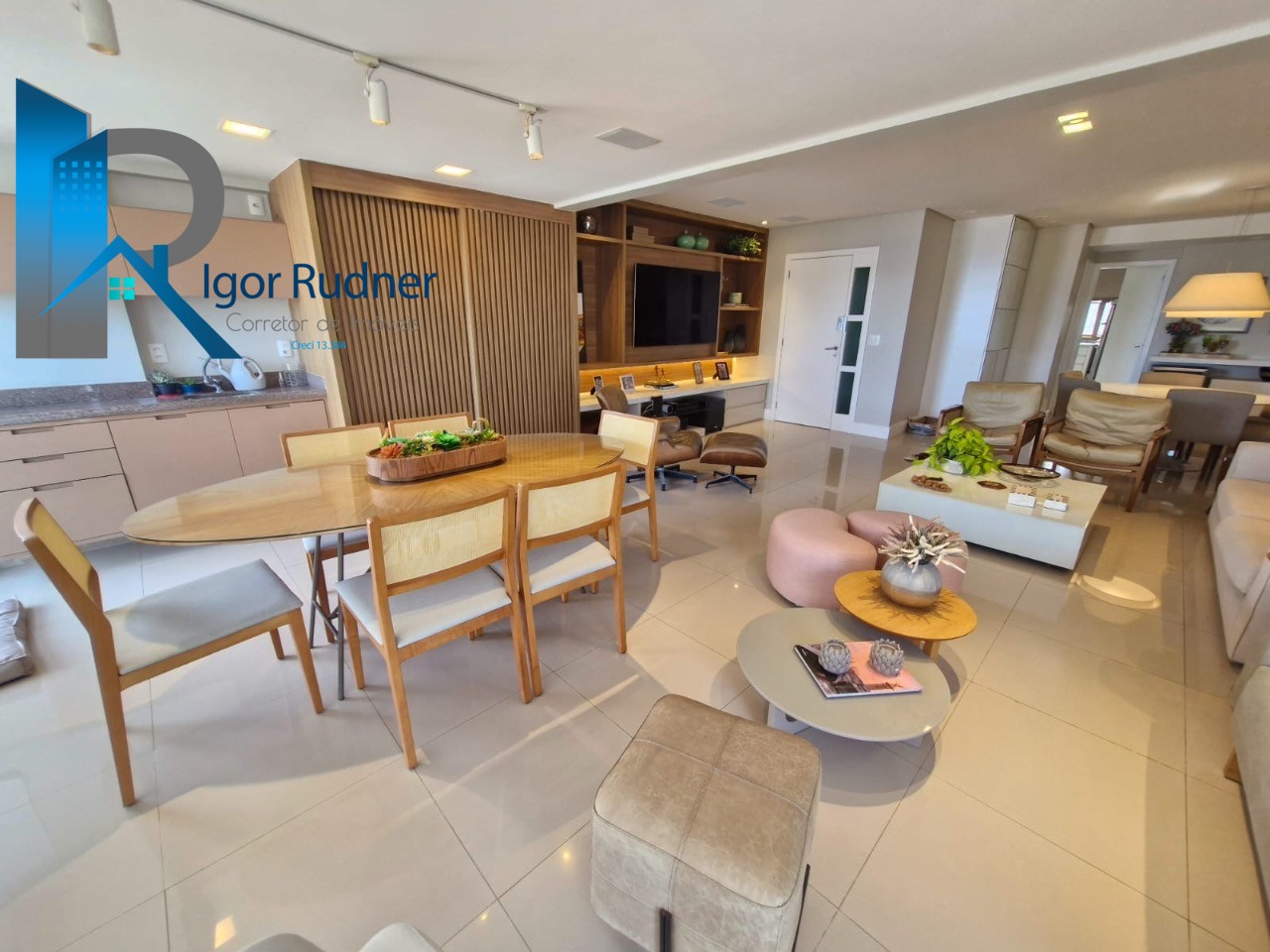 Apartamento, 3 quartos, 147 m² - Foto 2