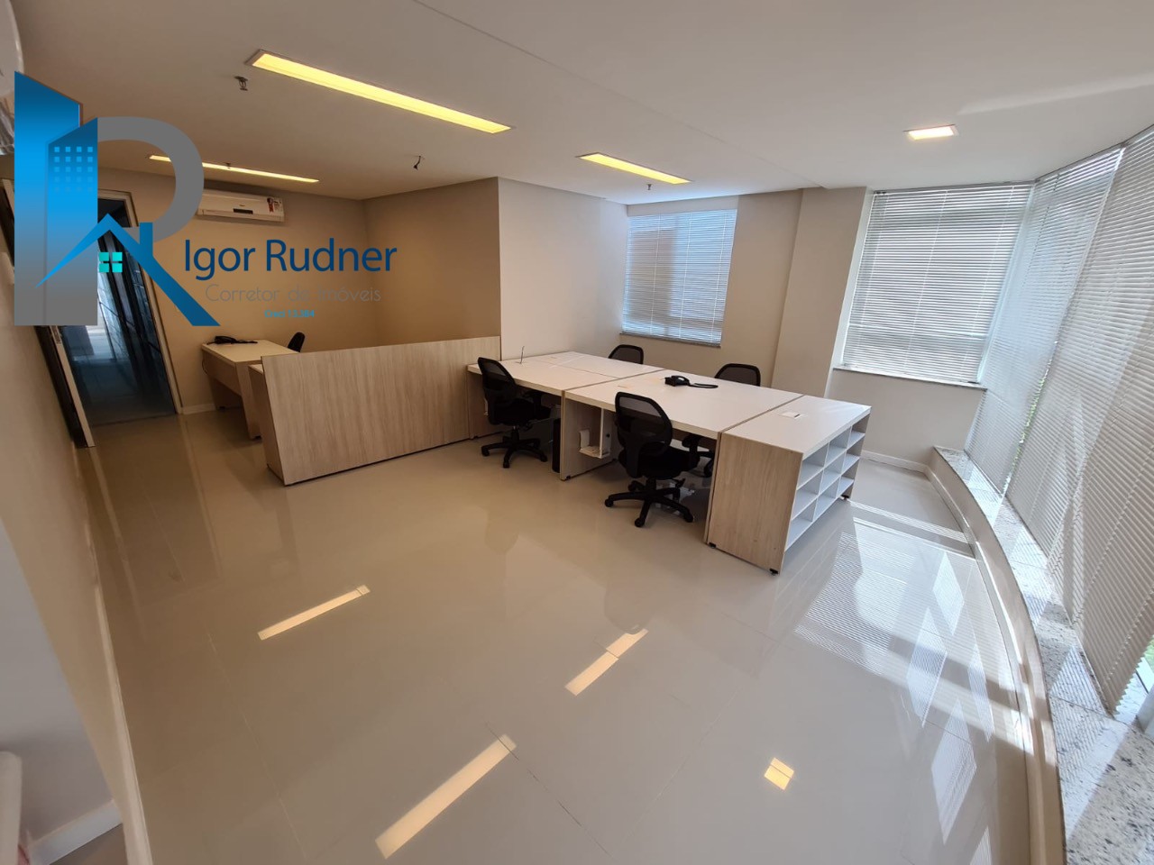 Sala-Conjunto, 404 m² - Foto 1