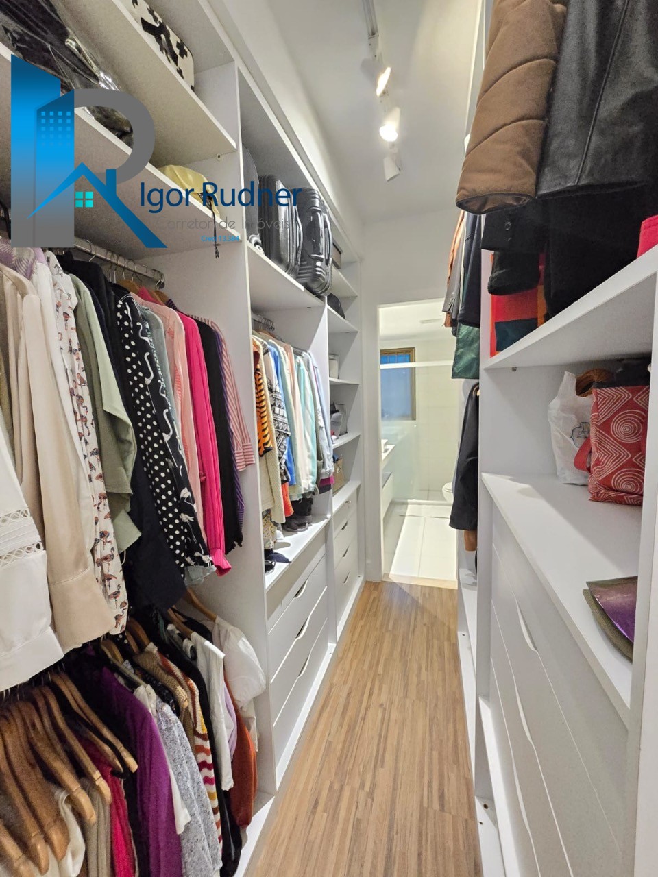 Apartamento, 4 quartos, 195 m² - Foto 28