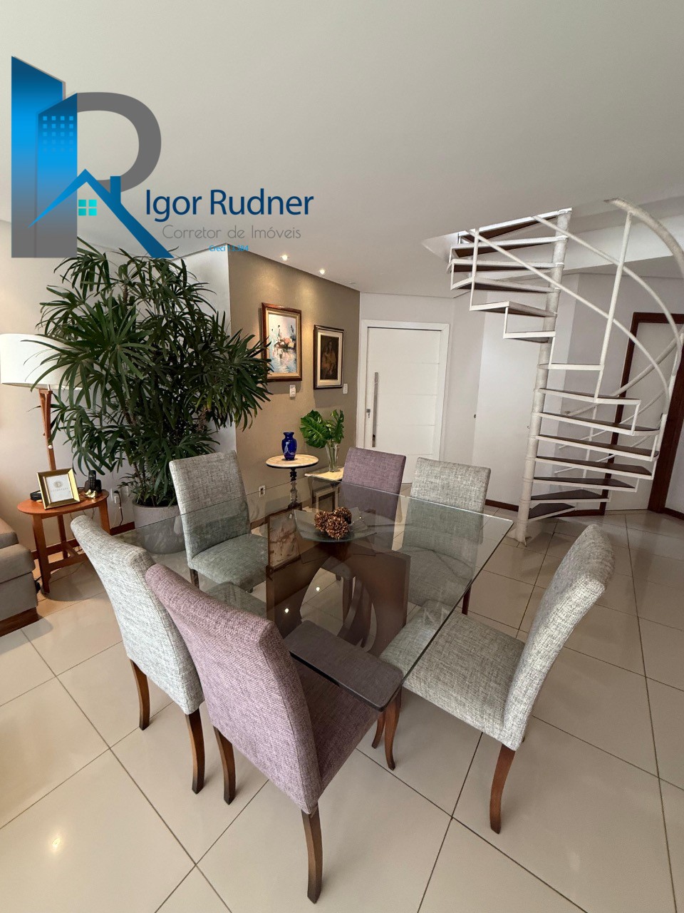 Cobertura, 3 quartos, 254 m² - Foto 3