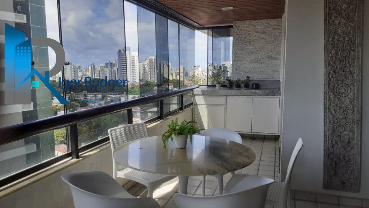 Apartamento, 3 quartos, 197 m² - Foto 1