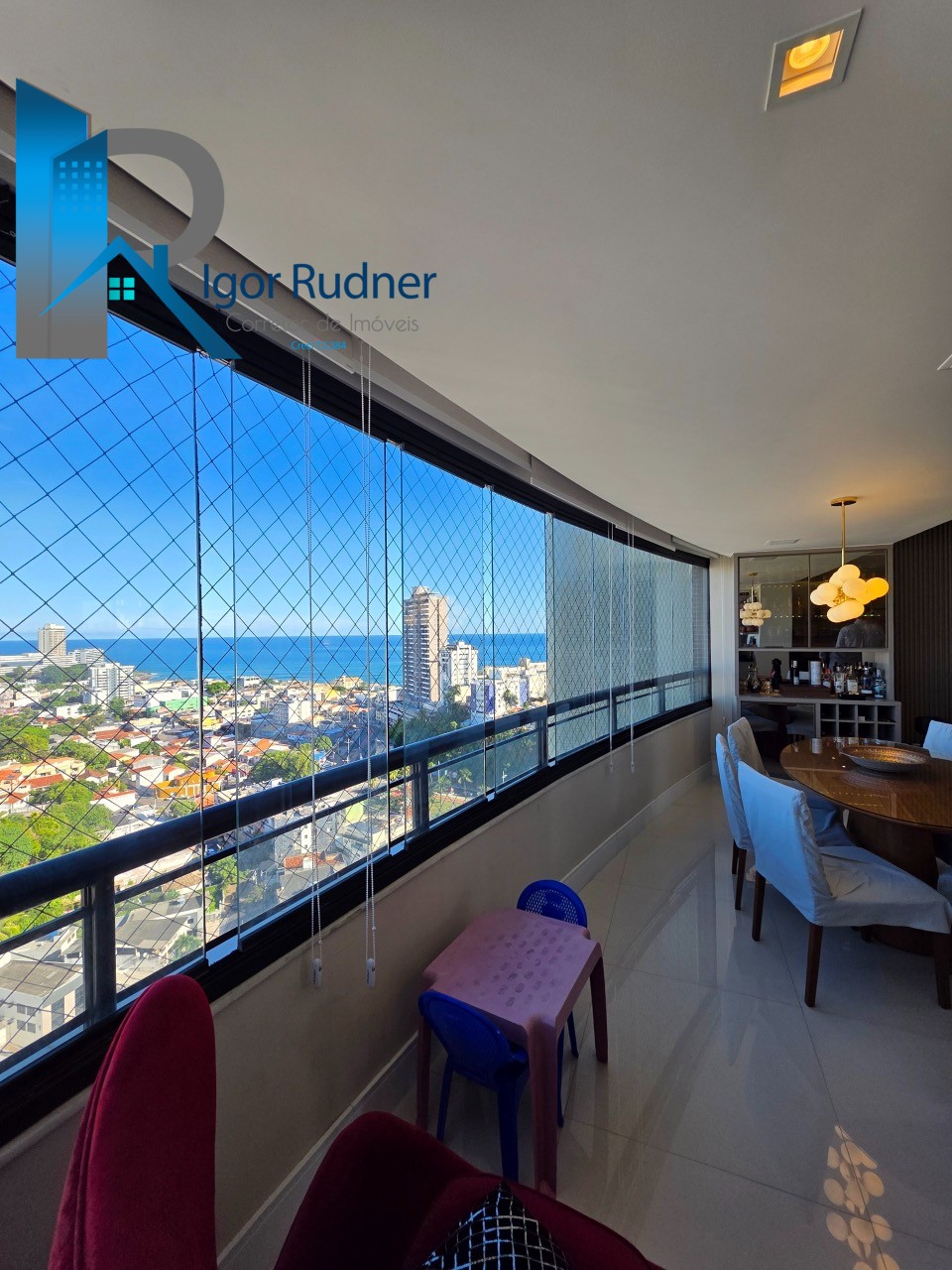 Apartamento, 3 quartos, 195 m² - Foto 2