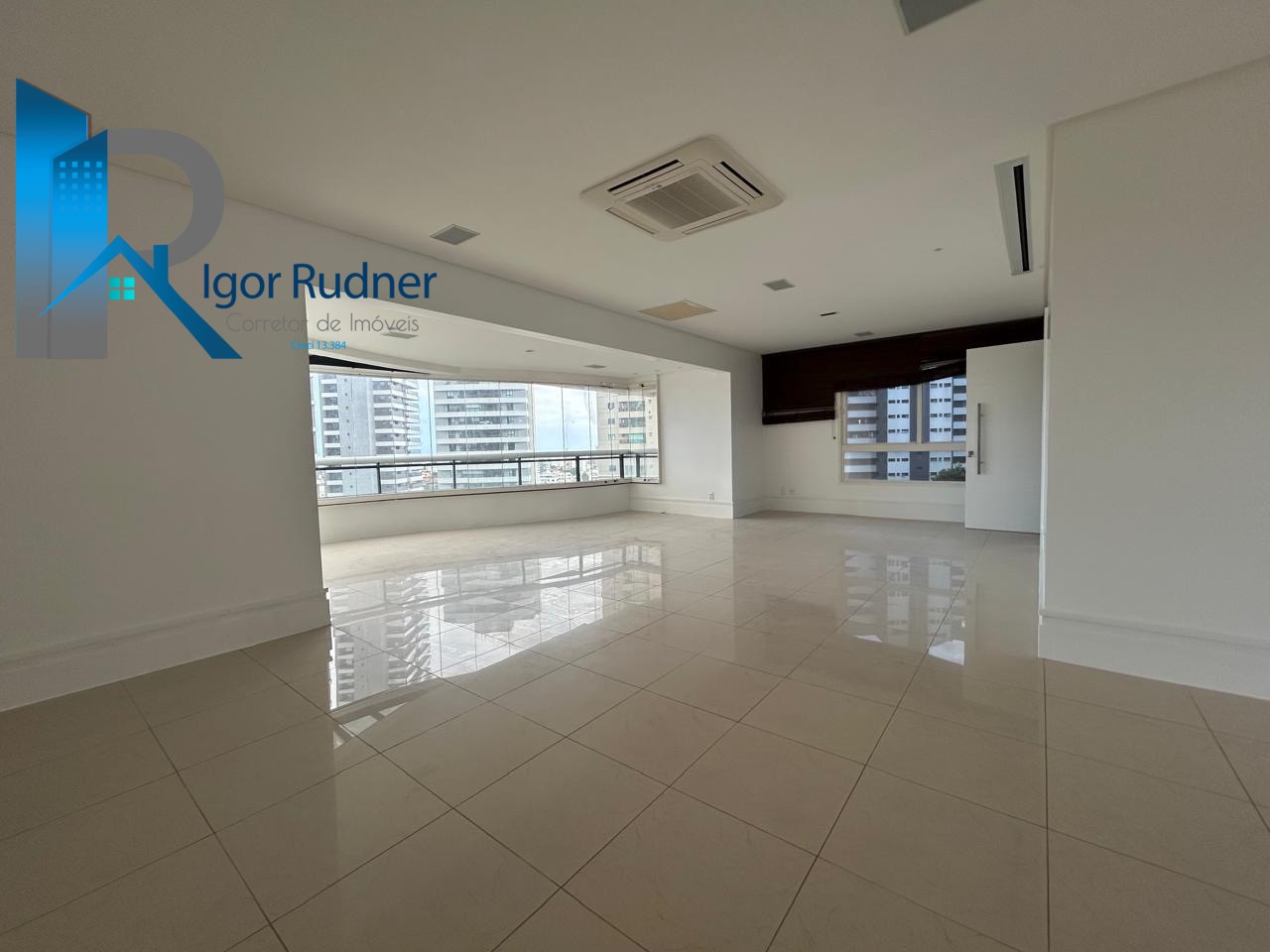 Apartamento, 3 quartos, 235 m² - Foto 4