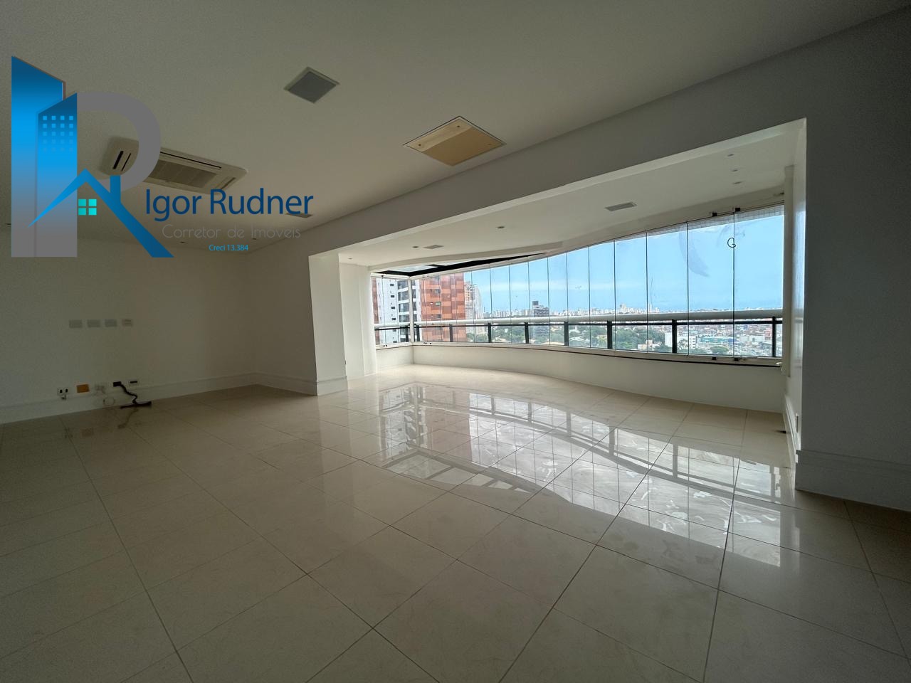 Apartamento, 3 quartos, 235 m² - Foto 2