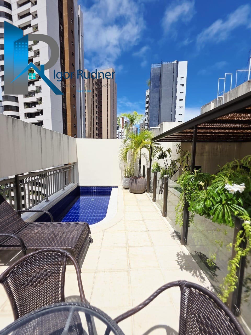 Cobertura, 2 quartos, 200 m² - Foto 1