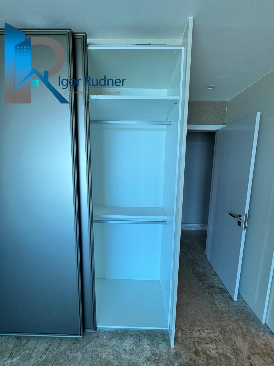 Apartamento, 3 quartos, 237 m² - Foto 11