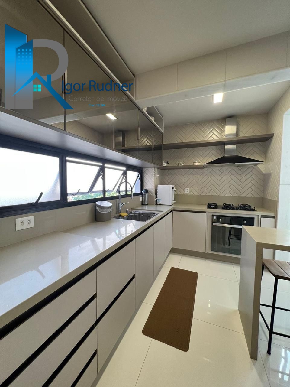 Cobertura, 3 quartos, 213 m² - Foto 17