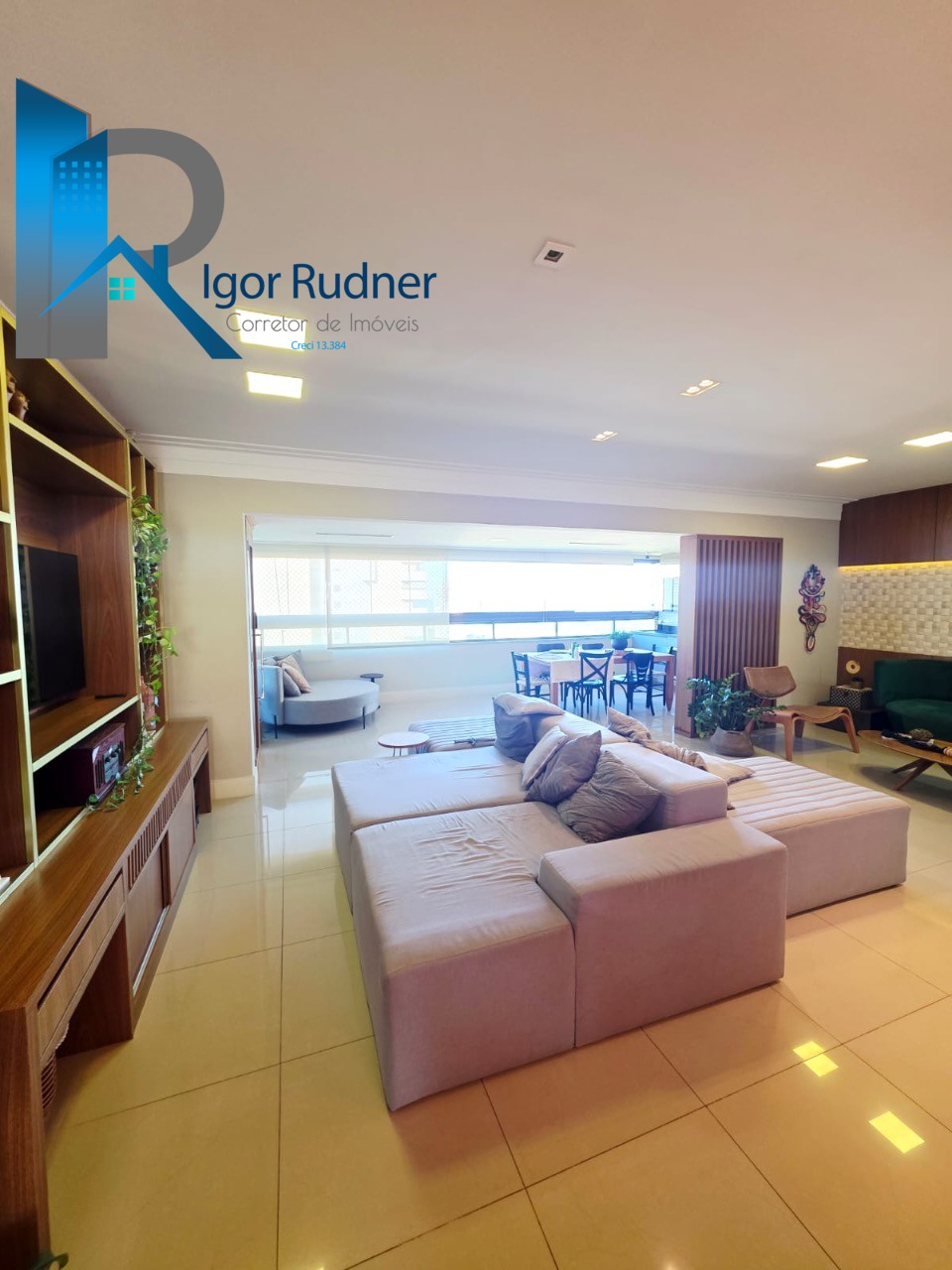Apartamento, 3 quartos, 195 m² - Foto 2