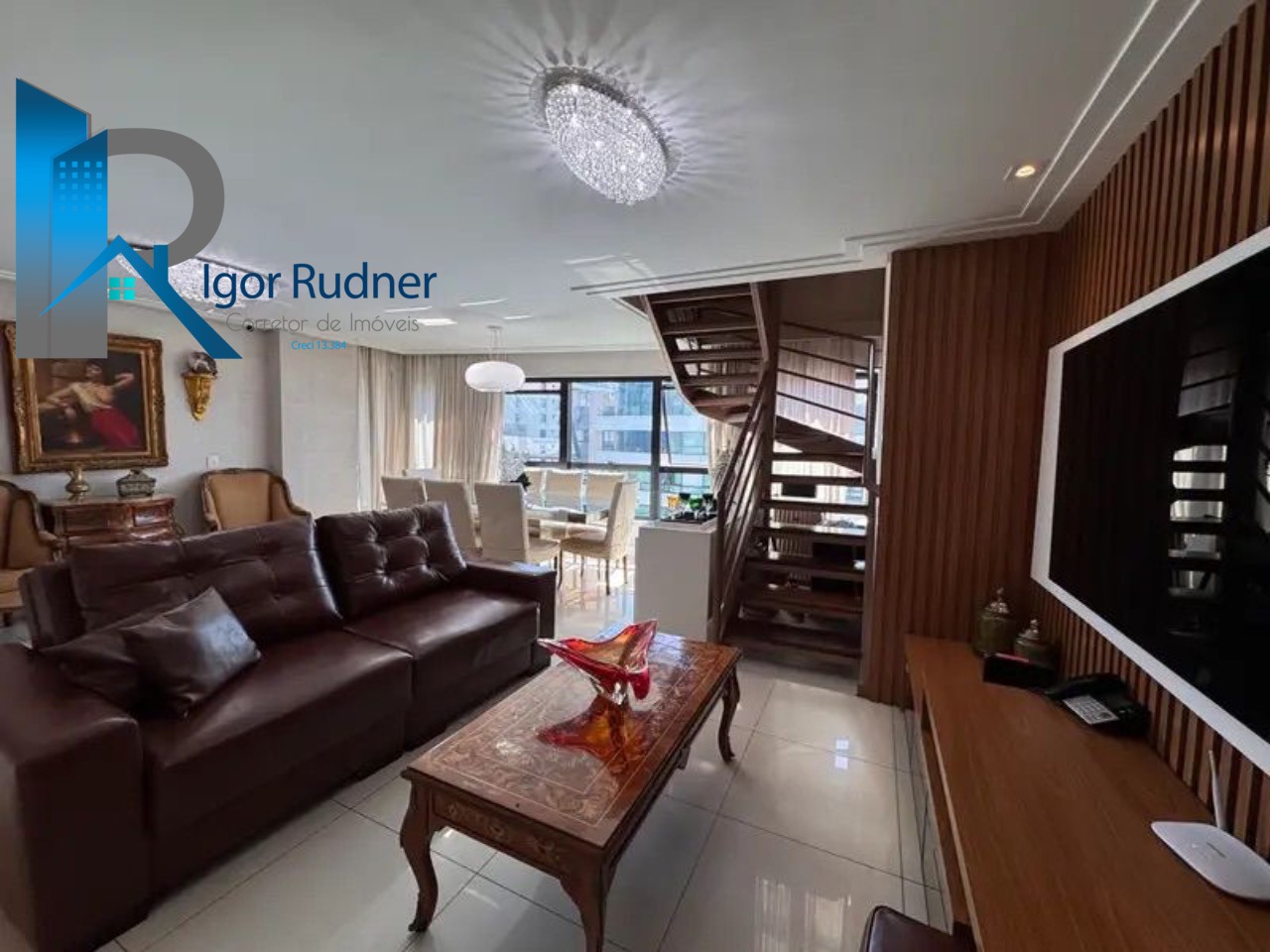 Cobertura, 3 quartos, 226 m² - Foto 2