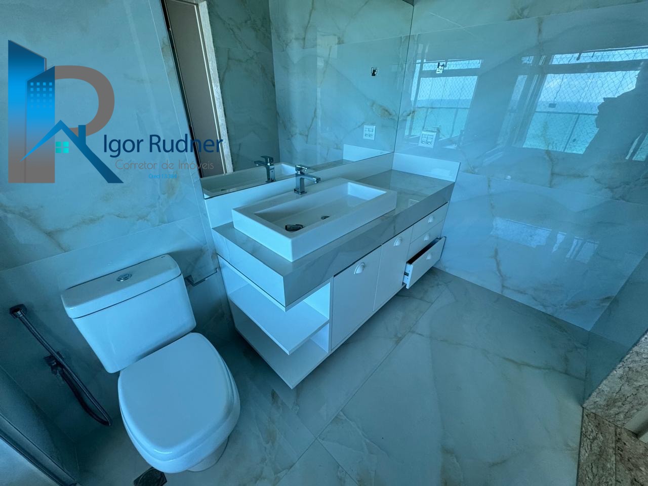 Apartamento, 3 quartos, 237 m² - Foto 10