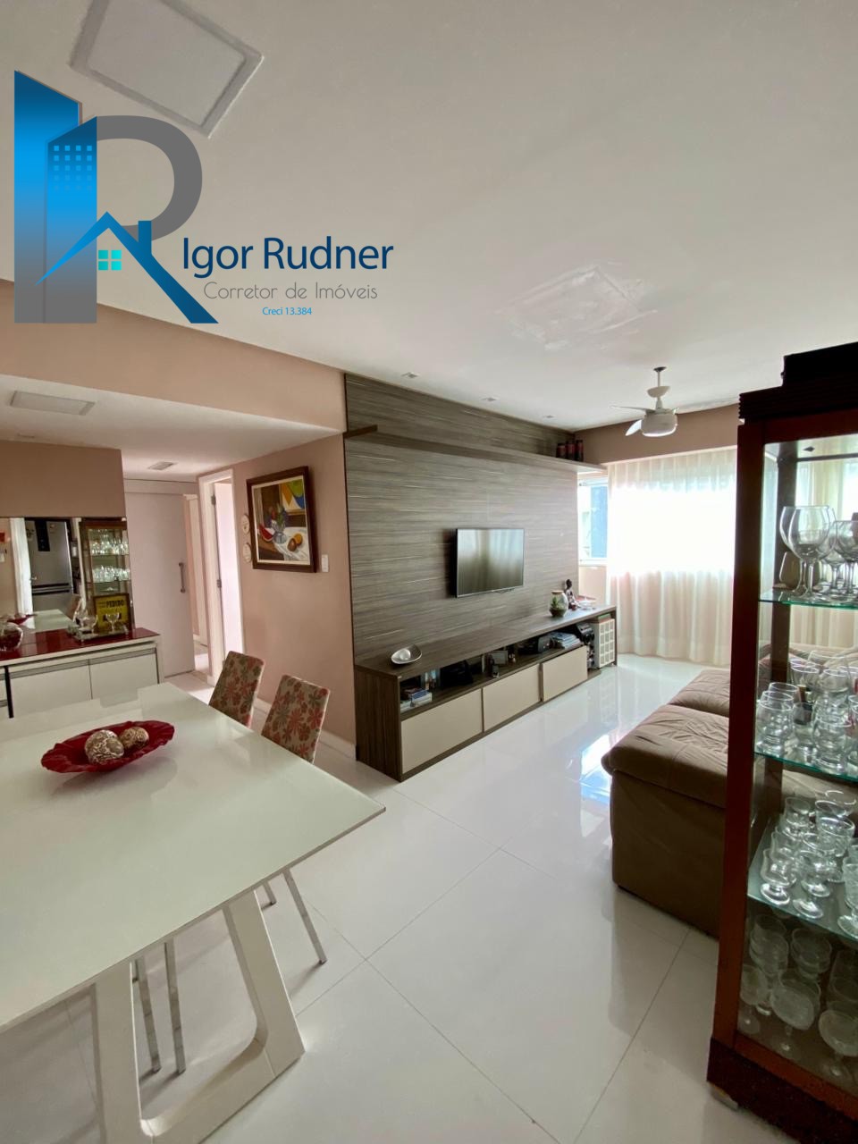 Apartamento, 2 quartos, 75 m² - Foto 1