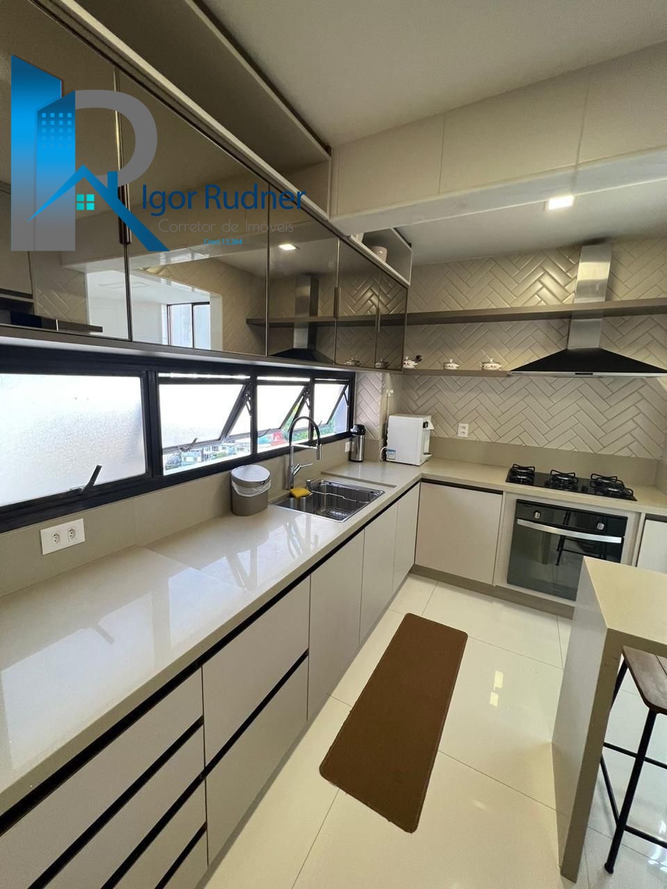 Cobertura, 3 quartos, 213 m² - Foto 18