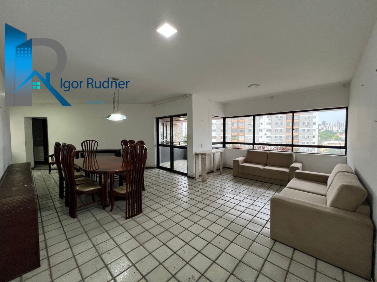 Apartamento, 3 quartos, 168 m² - Foto 1