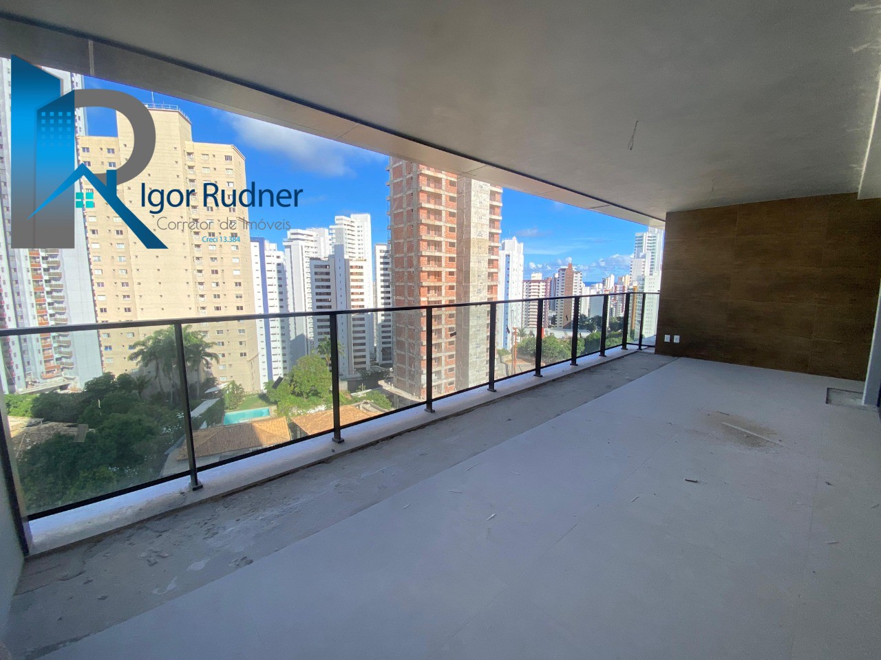 Apartamento, 3 quartos, 173 m² - Foto 1
