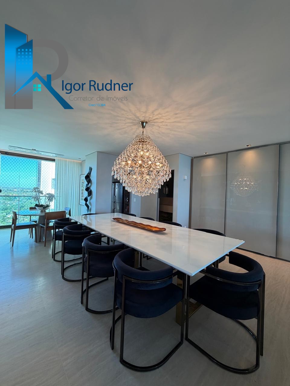 Apartamento, 3 quartos, 235 m² - Foto 2