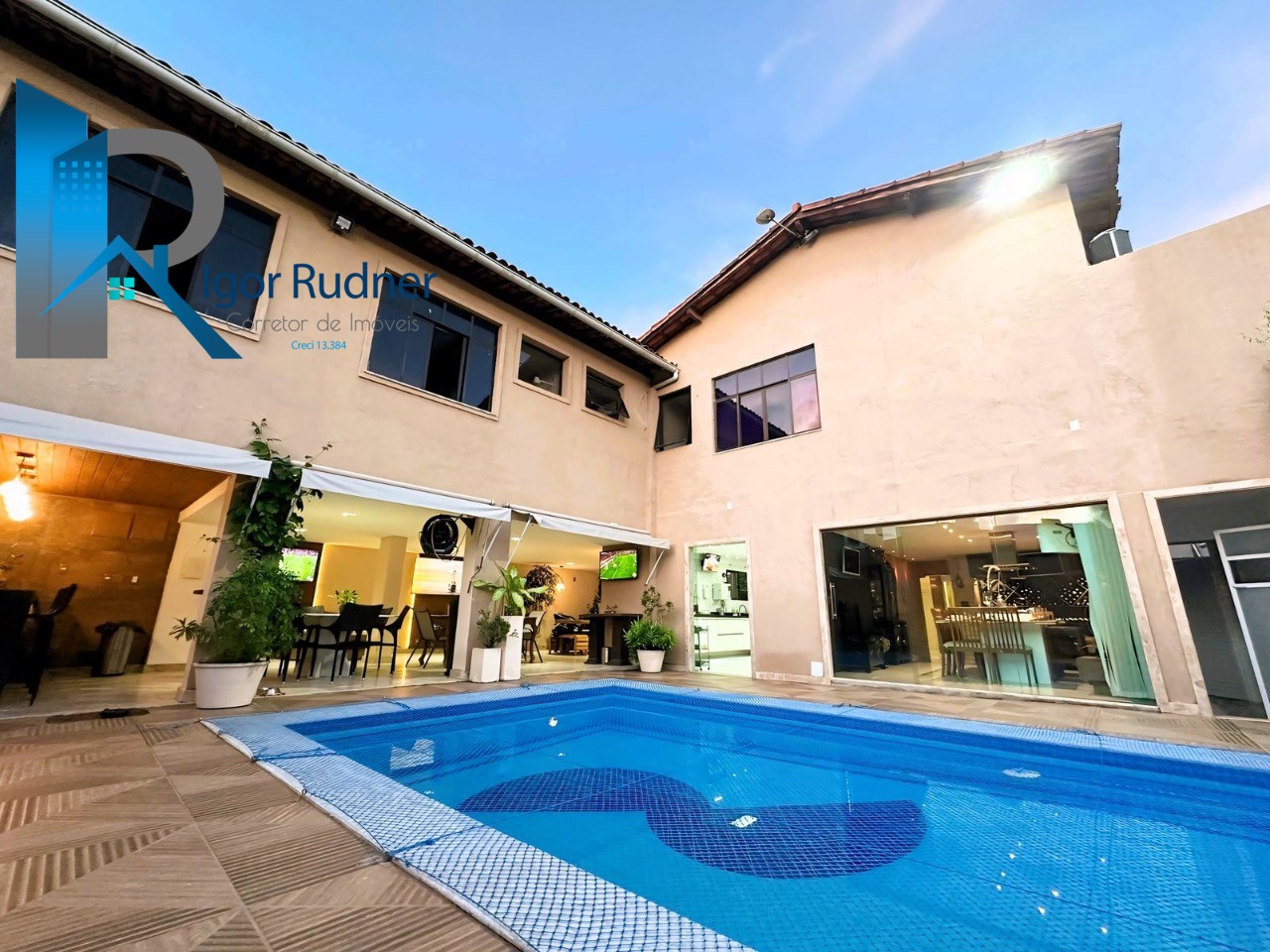 Casa, 4 quartos, 684 m² - Foto 1