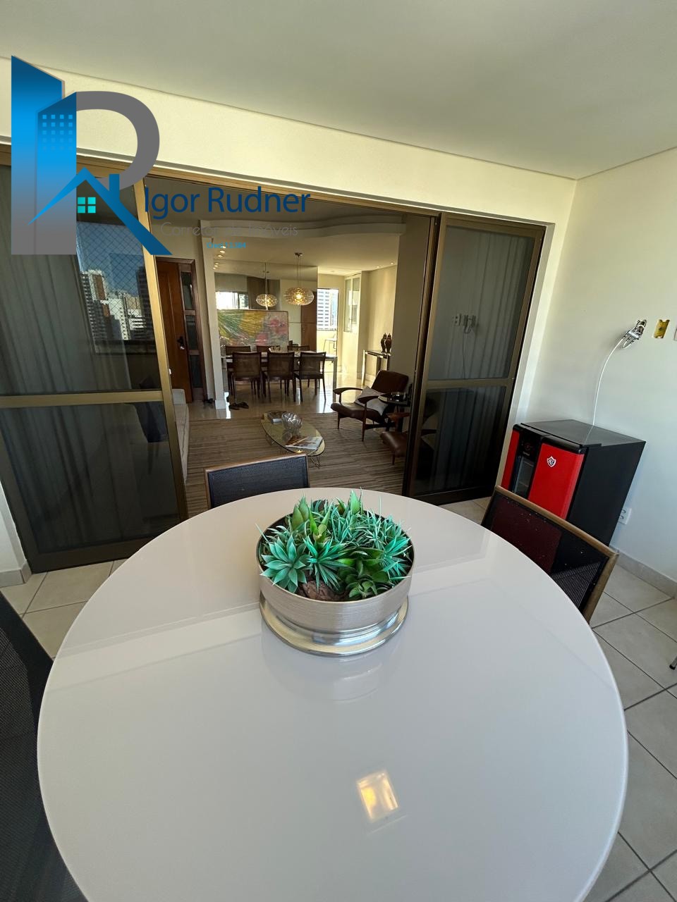 Apartamento, 4 quartos, 145 m² - Foto 1