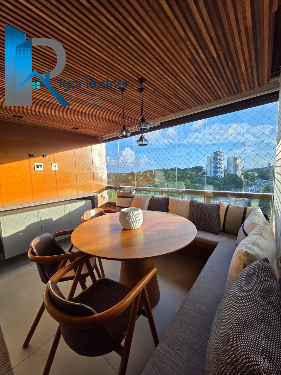 Apartamento, 3 quartos, 132 m² - Foto 2