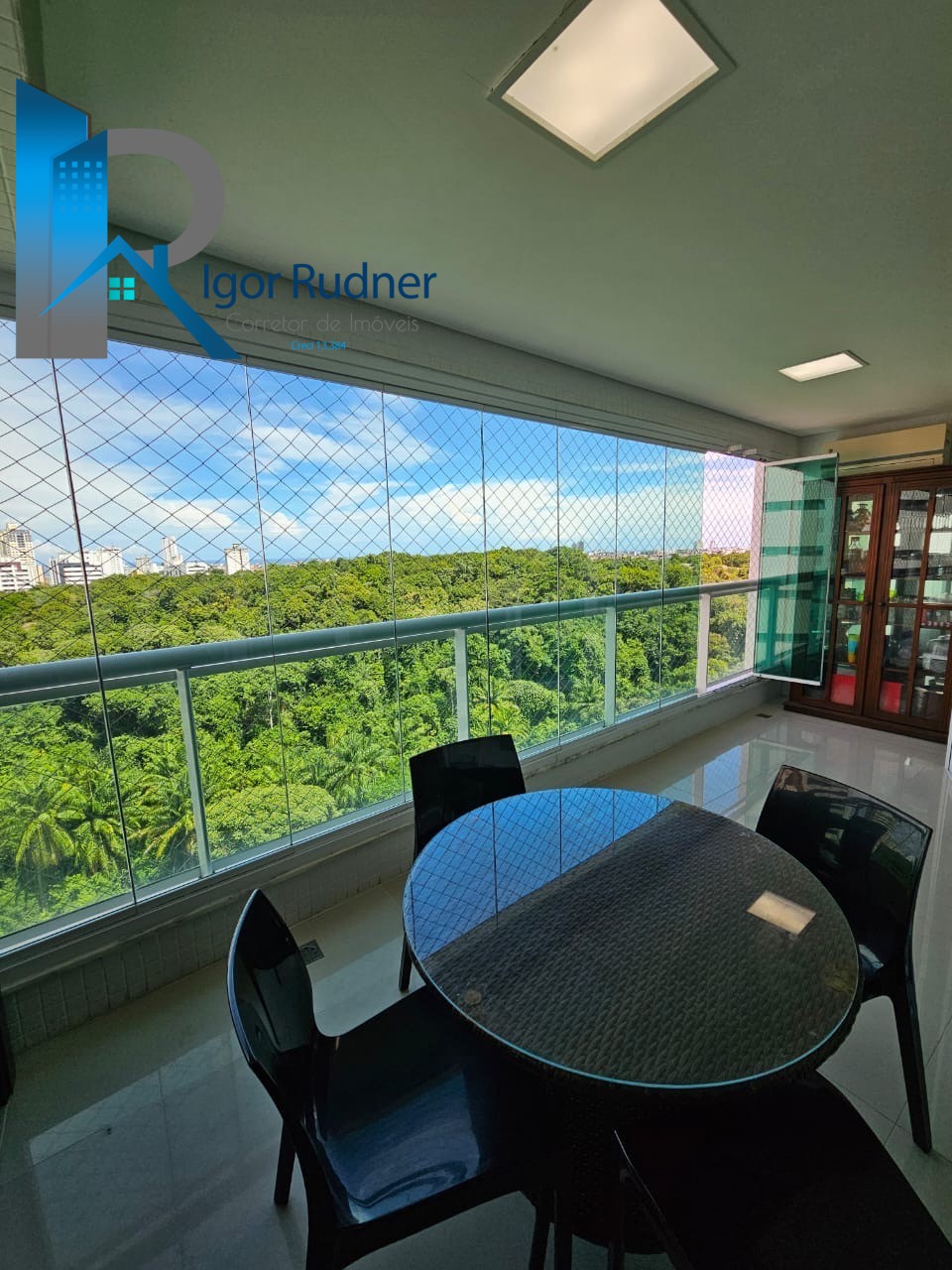 Apartamento, 3 quartos, 130 m² - Foto 1