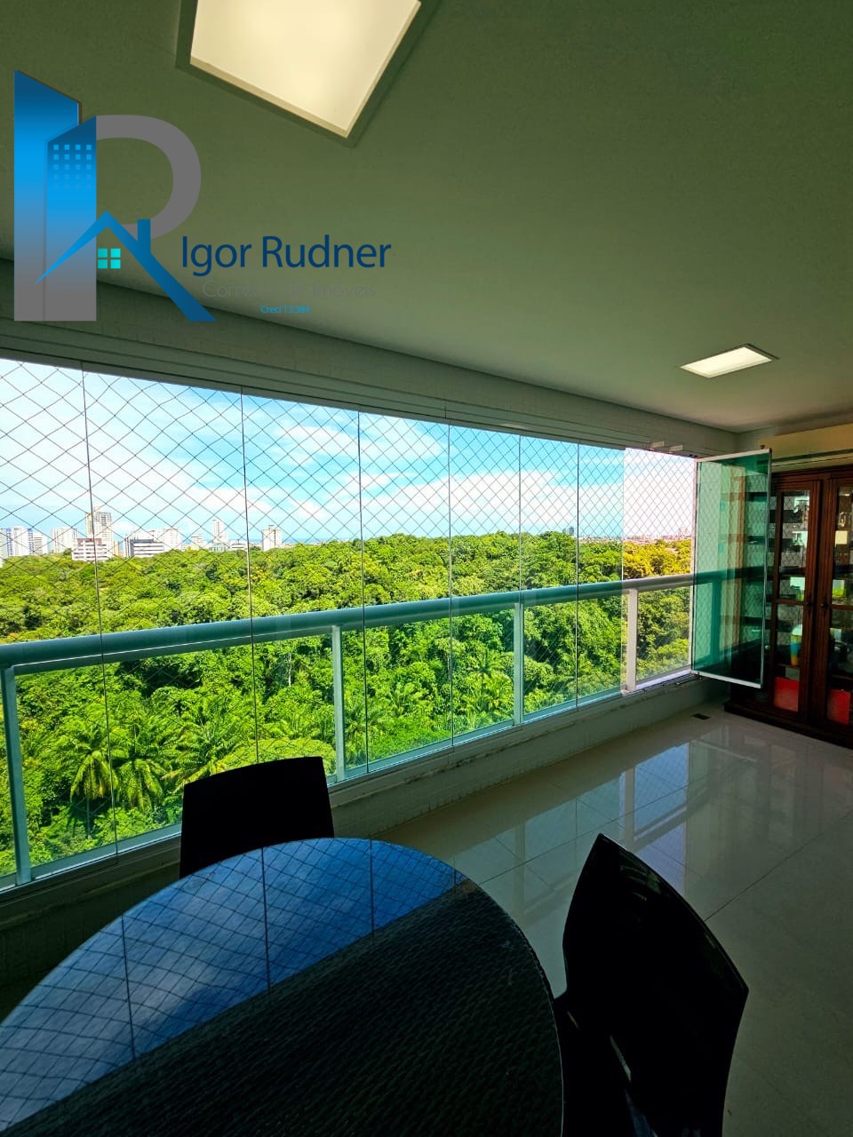 Apartamento, 3 quartos, 130 m² - Foto 2