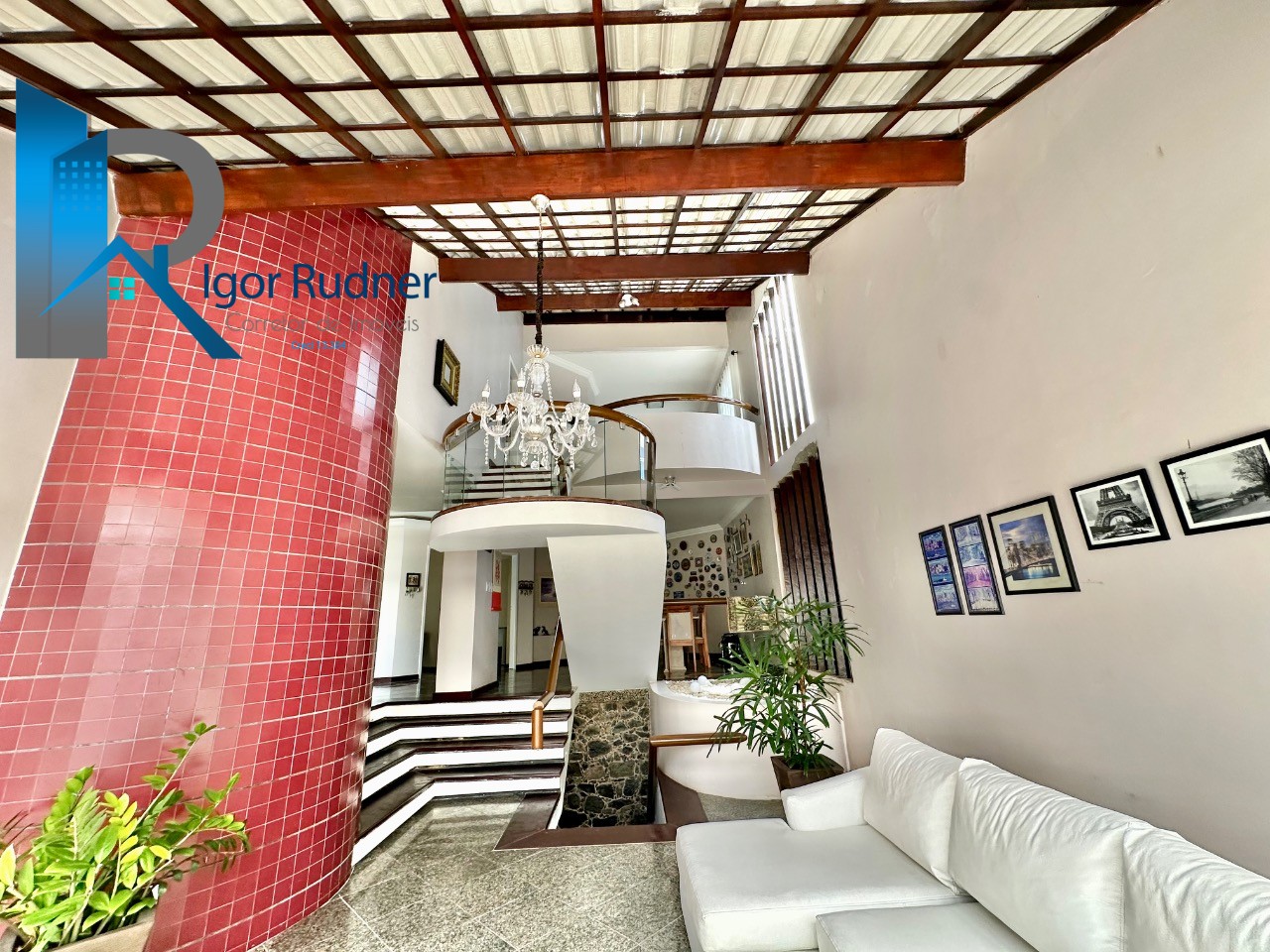Casa, 6 quartos, 350 m² - Foto 1