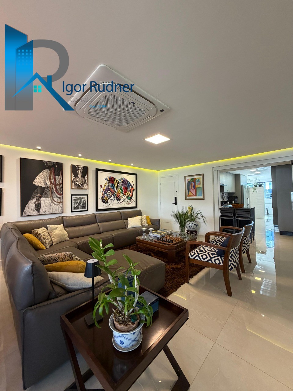 Apartamento, 3 quartos, 244 m² - Foto 9