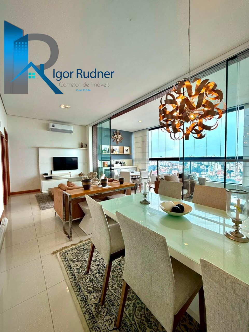 Apartamento, 3 quartos, 145 m² - Foto 1