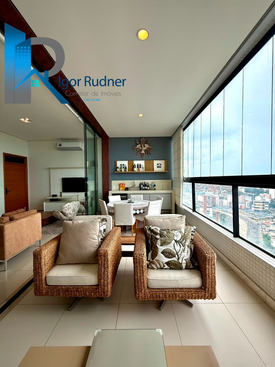 Apartamento, 3 quartos, 145 m² - Foto 2