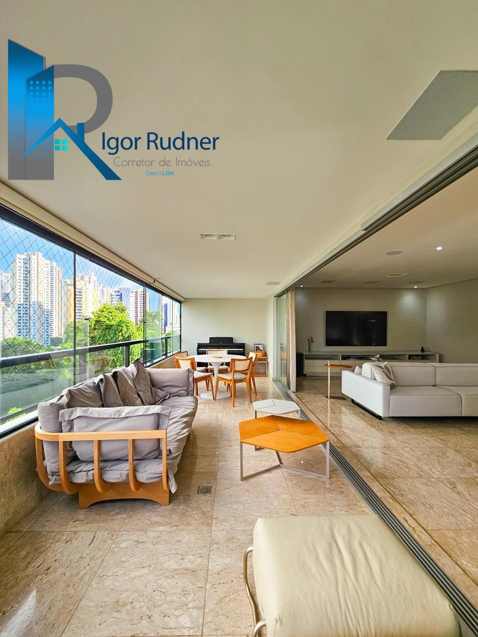 Apartamento, 4 quartos, 243 m² - Foto 2