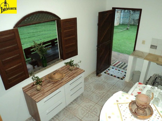 Casa à venda com 3 quartos, 200m² - Foto 12