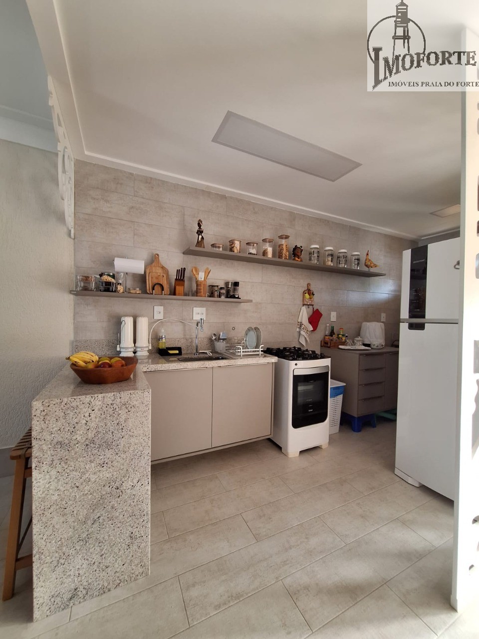 Apartamento à venda com 2 quartos, 70m² - Foto 8