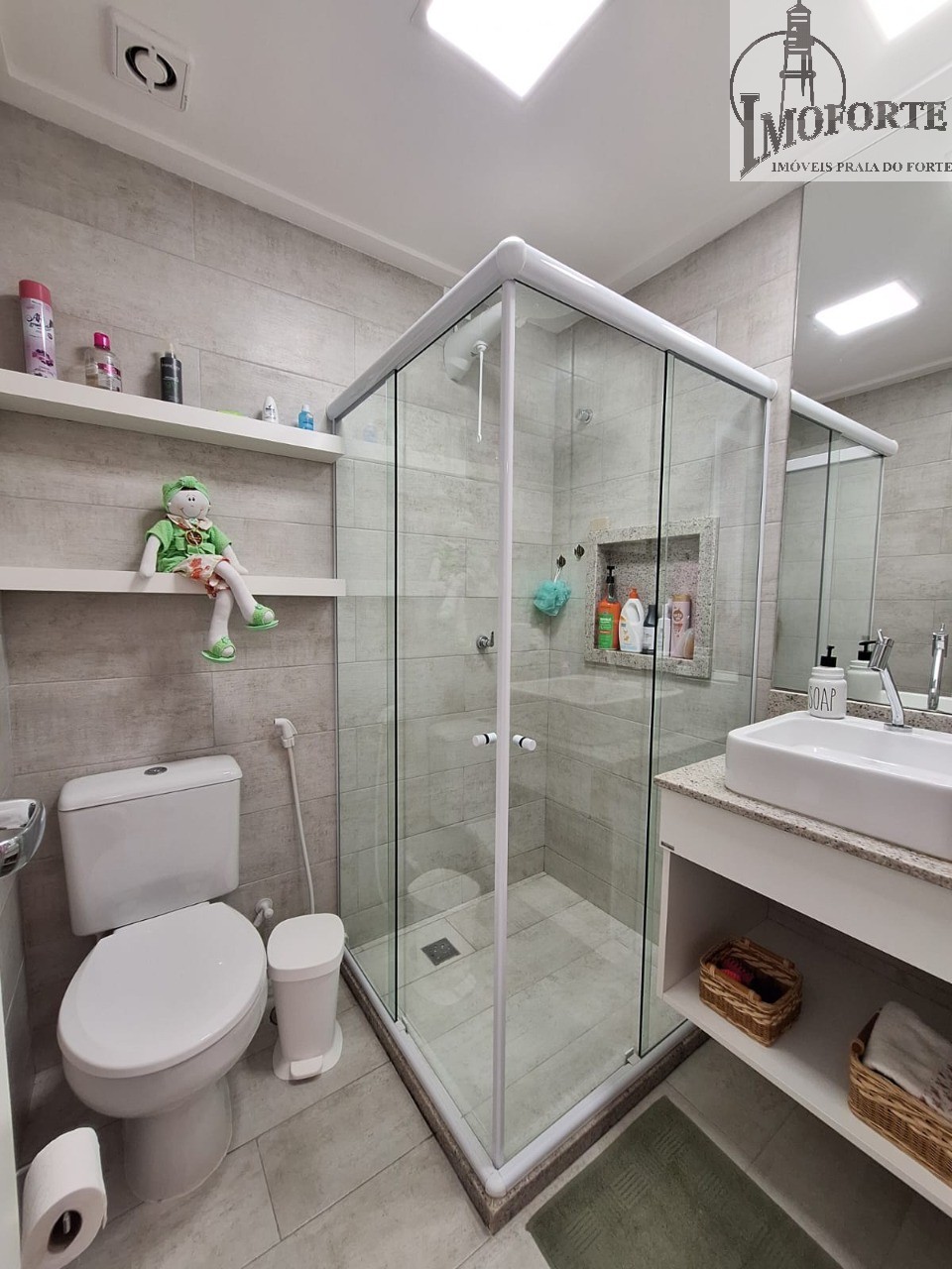 Apartamento à venda com 2 quartos, 70m² - Foto 13