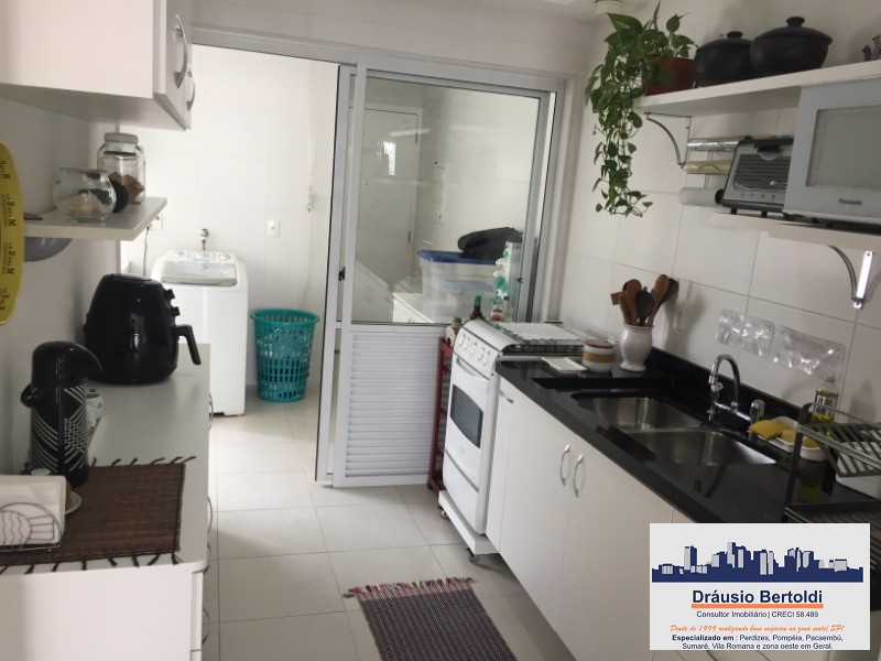 Apartamento à venda com 3 quartos, 161m² - Foto 13