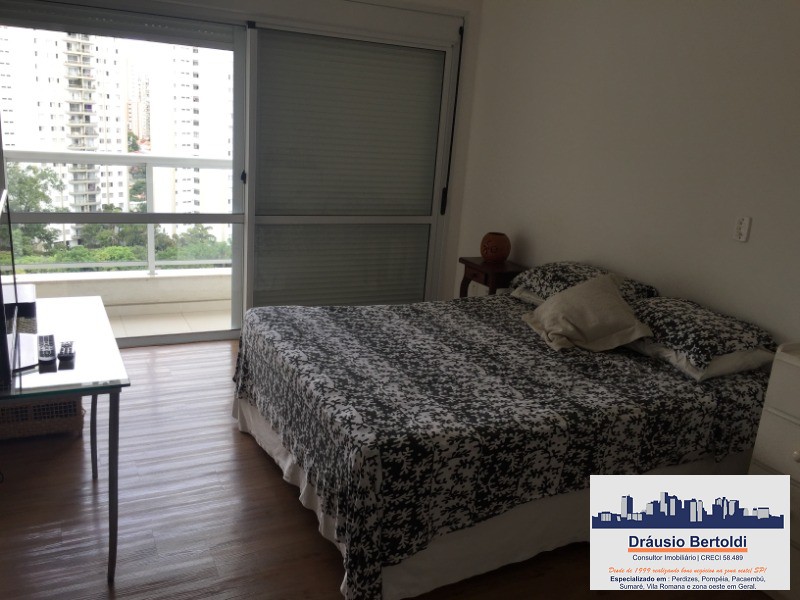 Apartamento à venda com 3 quartos, 161m² - Foto 17