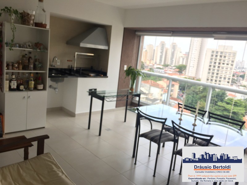 Apartamento à venda com 3 quartos, 161m² - Foto 2