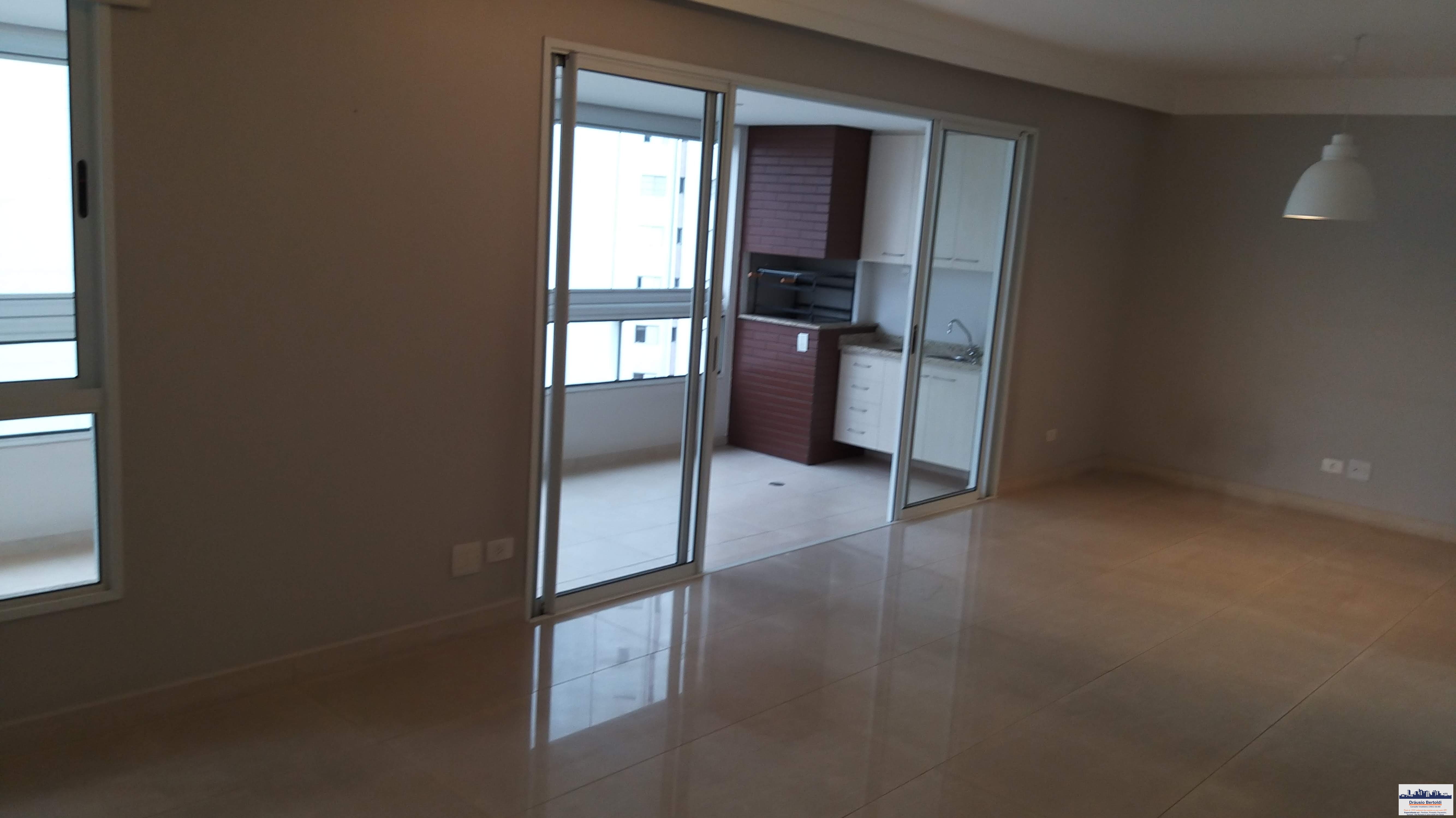 Apartamento à venda com 3 quartos, 129m² - Foto 1