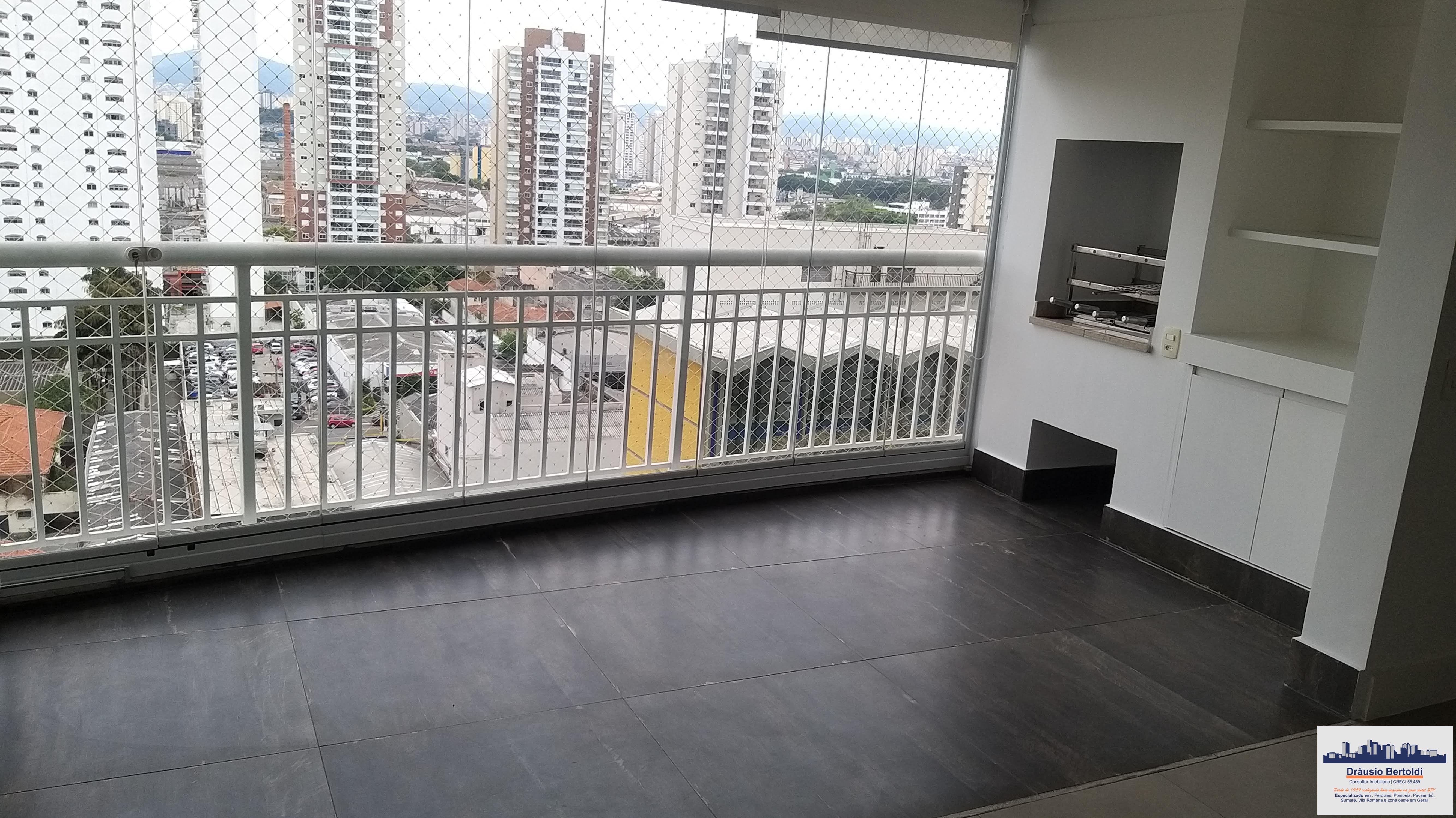 Apartamento à venda com 3 quartos, 141m² - Foto 3