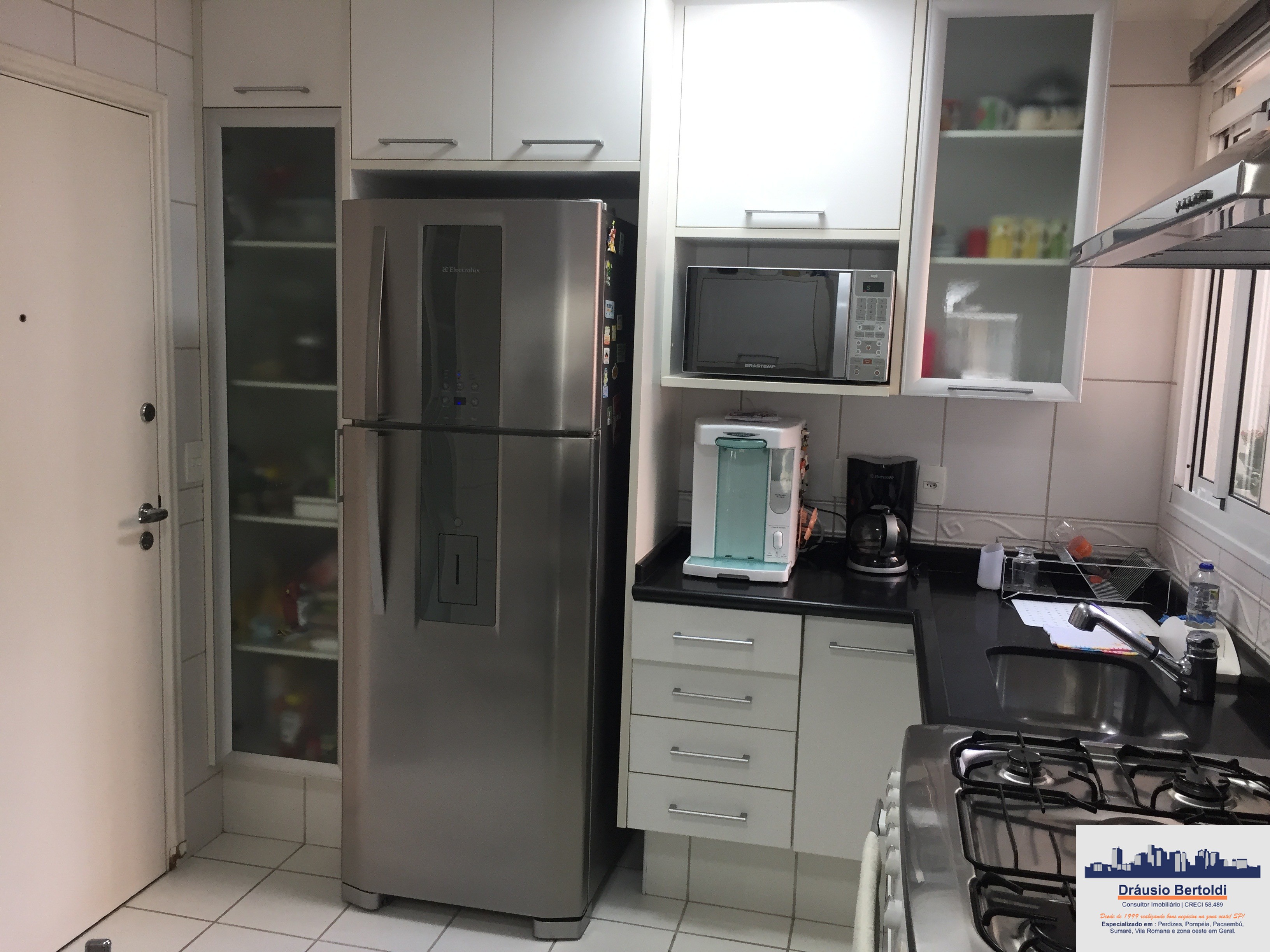 Apartamento à venda com 3 quartos, 120m² - Foto 8