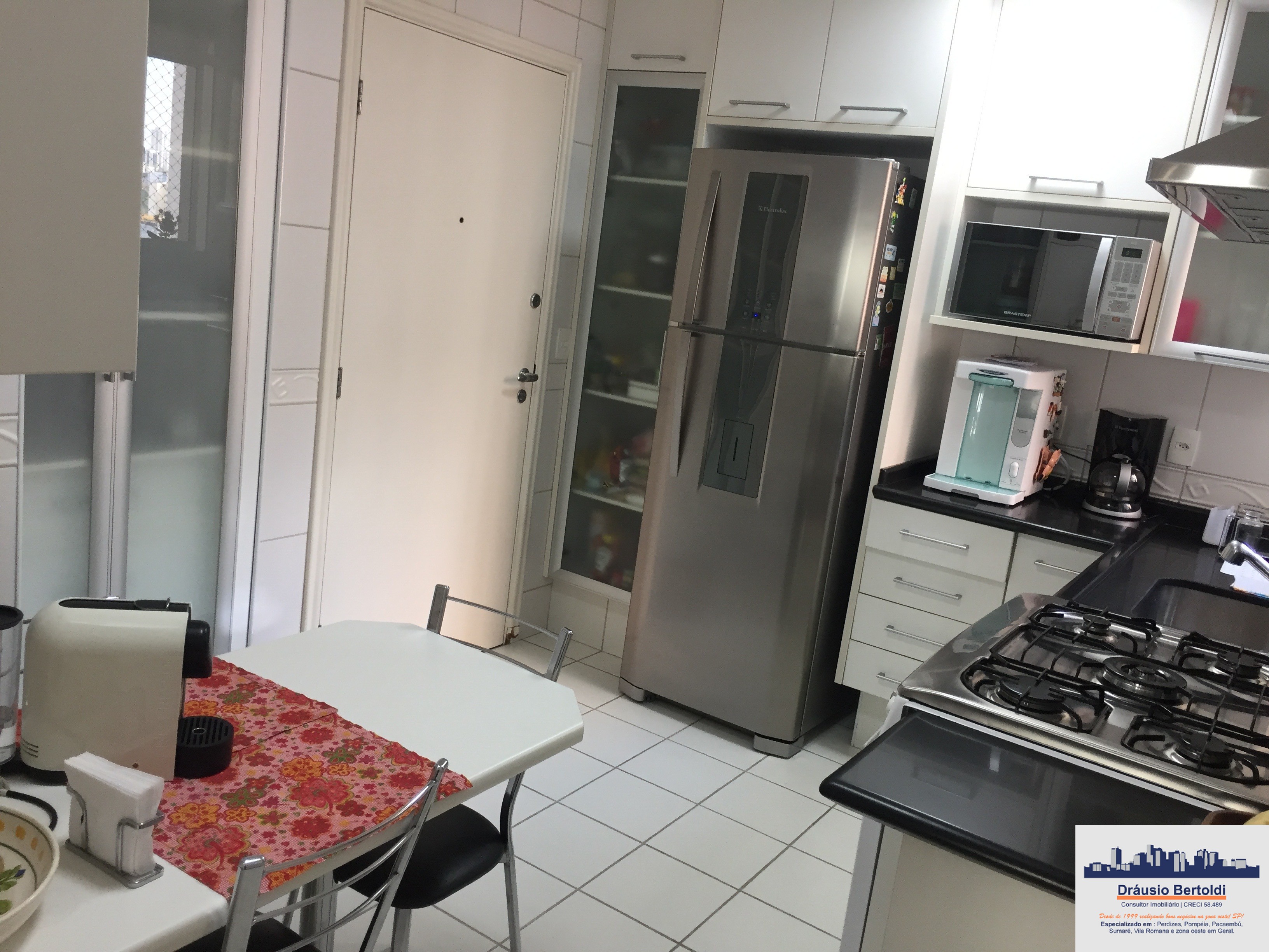 Apartamento à venda com 3 quartos, 120m² - Foto 9