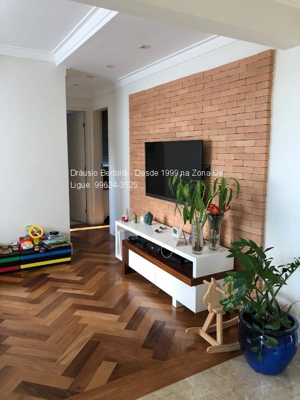 Apartamento à venda com 3 quartos, 106m² - Foto 8