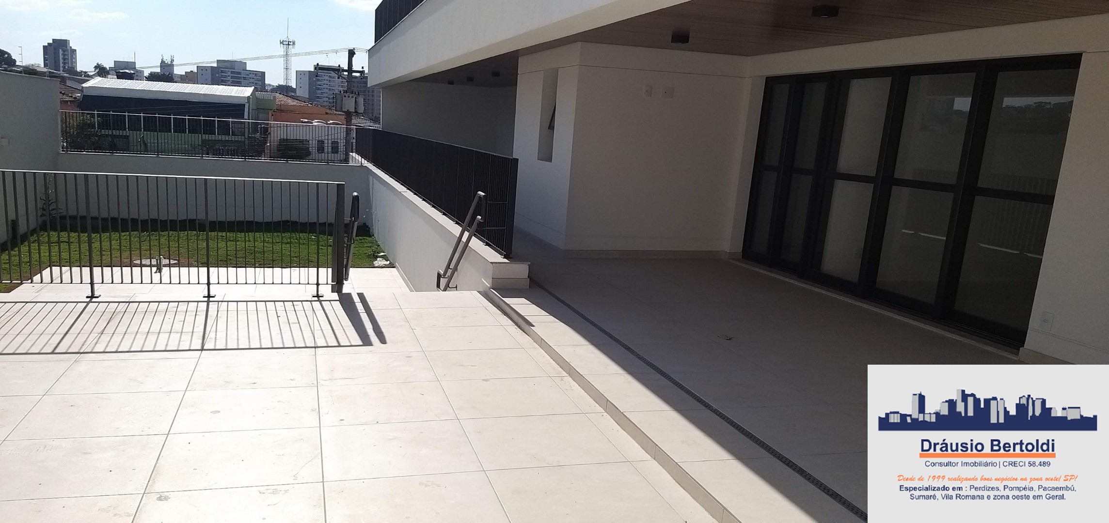 Casa de Condomínio à venda com 3 quartos, 311m² - Foto 1