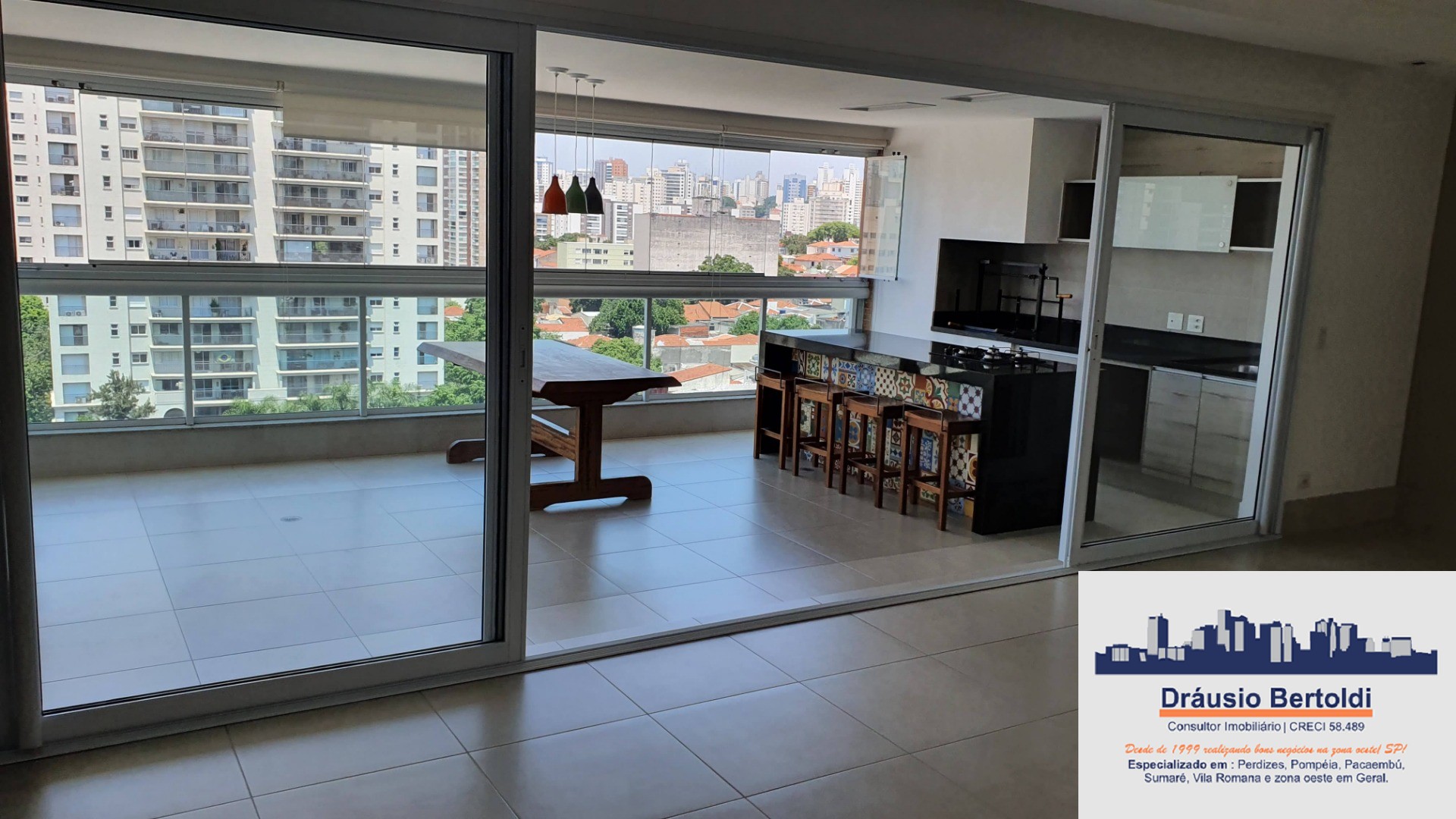 Apartamento à venda com 3 quartos, 151m² - Foto 1