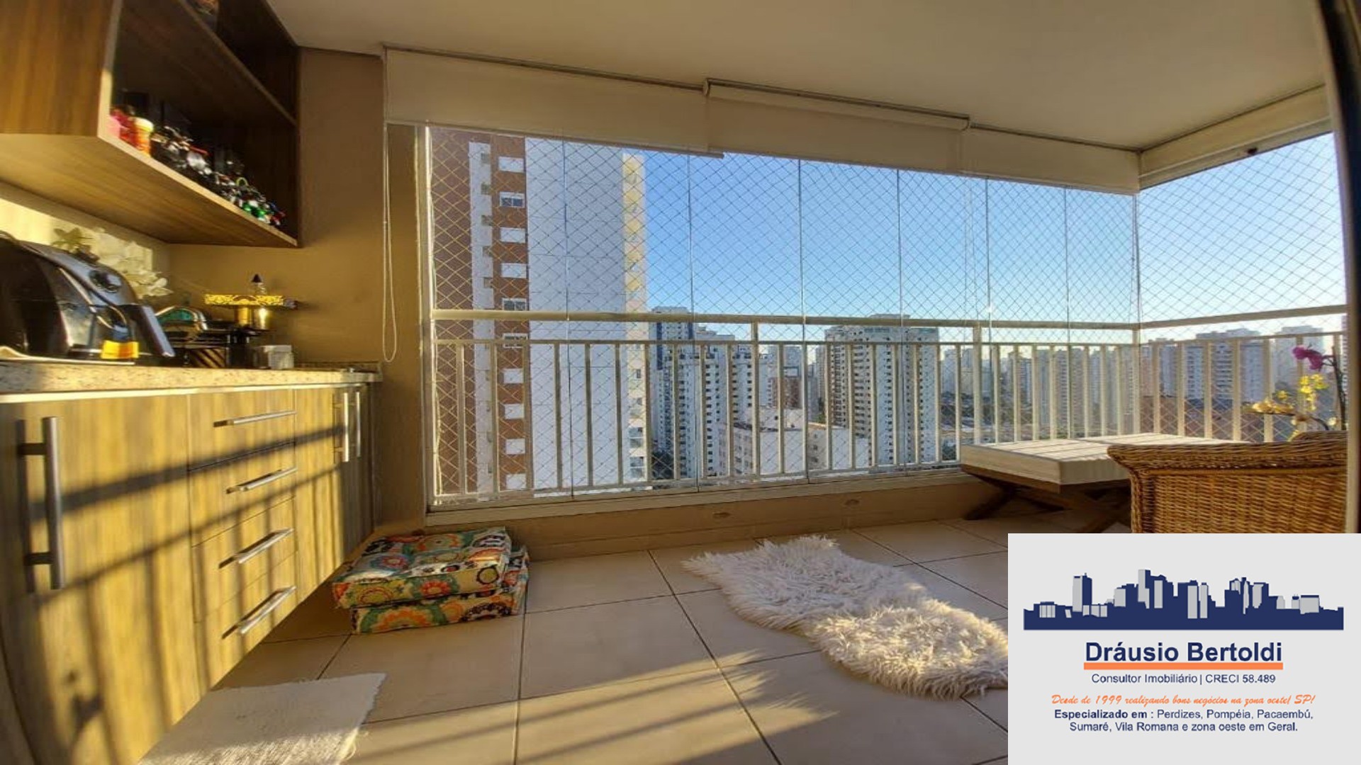 Apartamento à venda com 3 quartos, 76m² - Foto 1