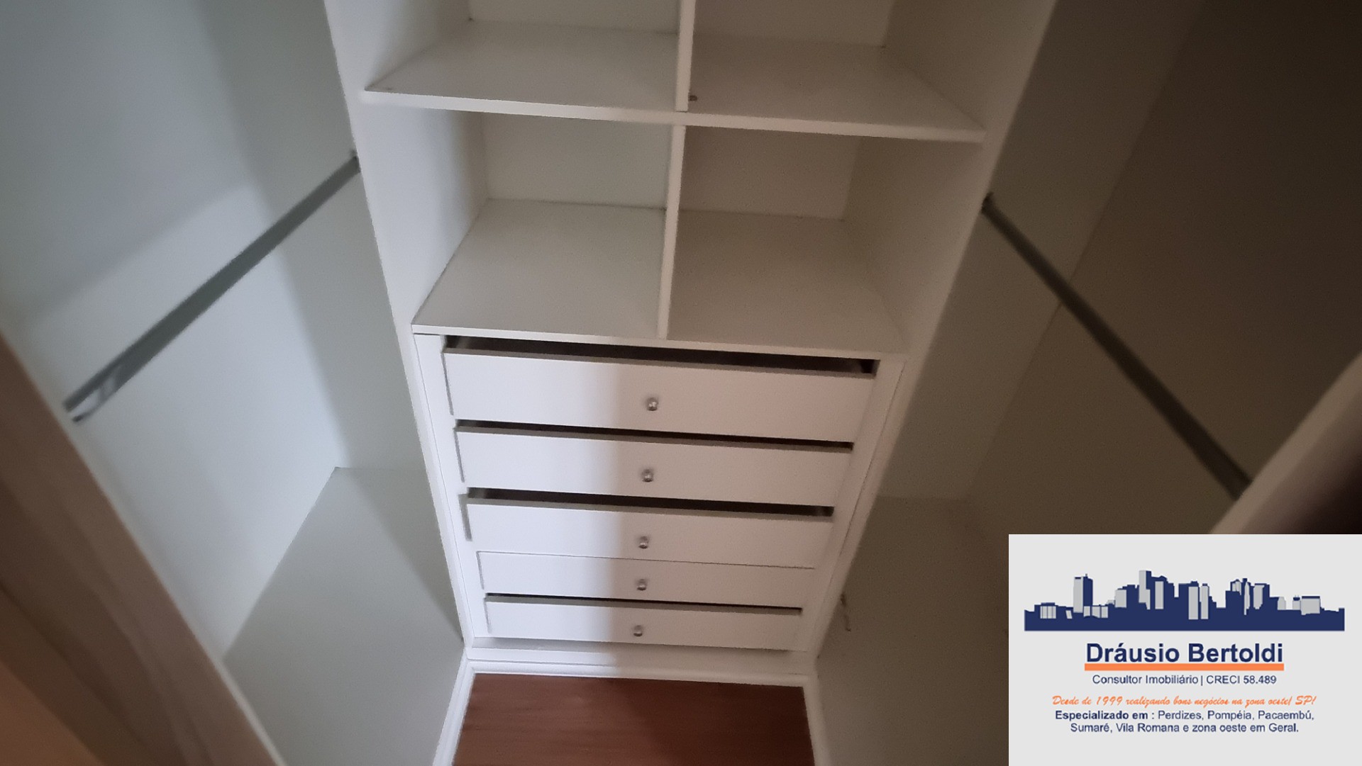 Apartamento à venda com 4 quartos, 206m² - Foto 18