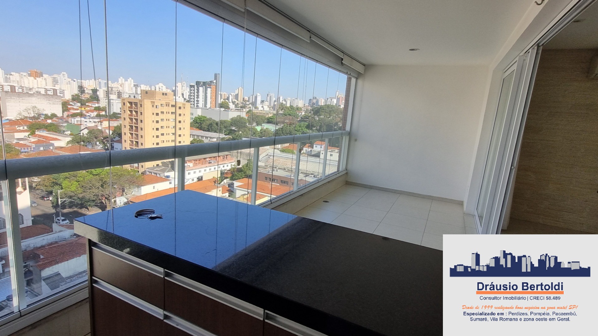 Apartamento à venda com 3 quartos, 125m² - Foto 1