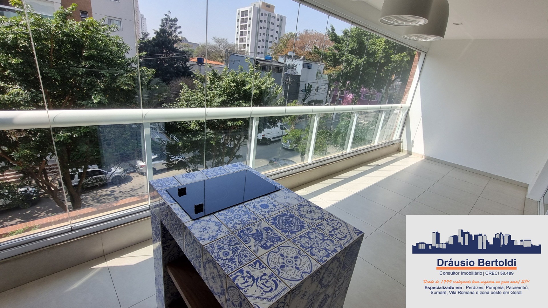 Apartamento à venda com 3 quartos, 188m² - Foto 4