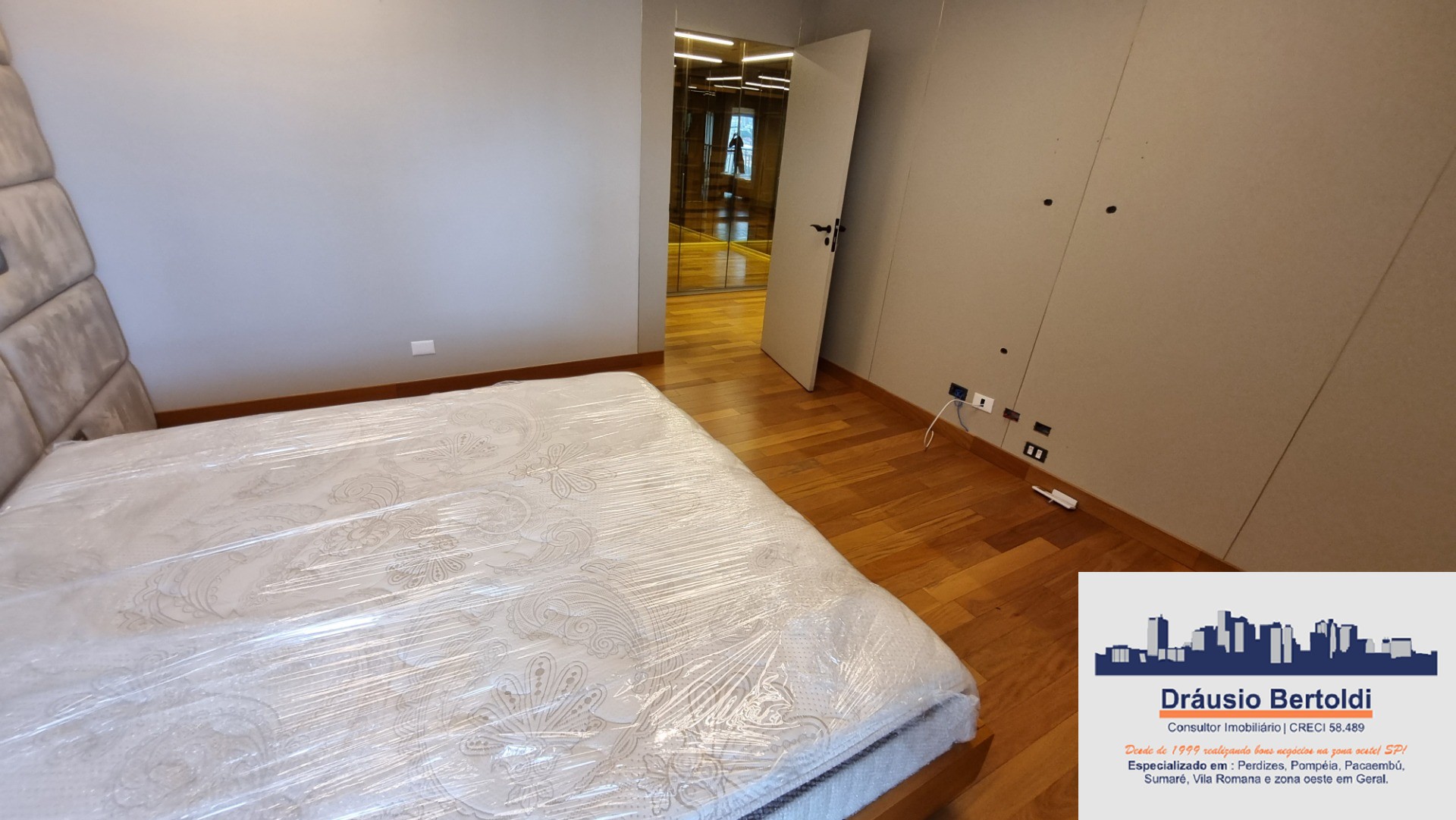 Apartamento à venda com 4 quartos, 221m² - Foto 23