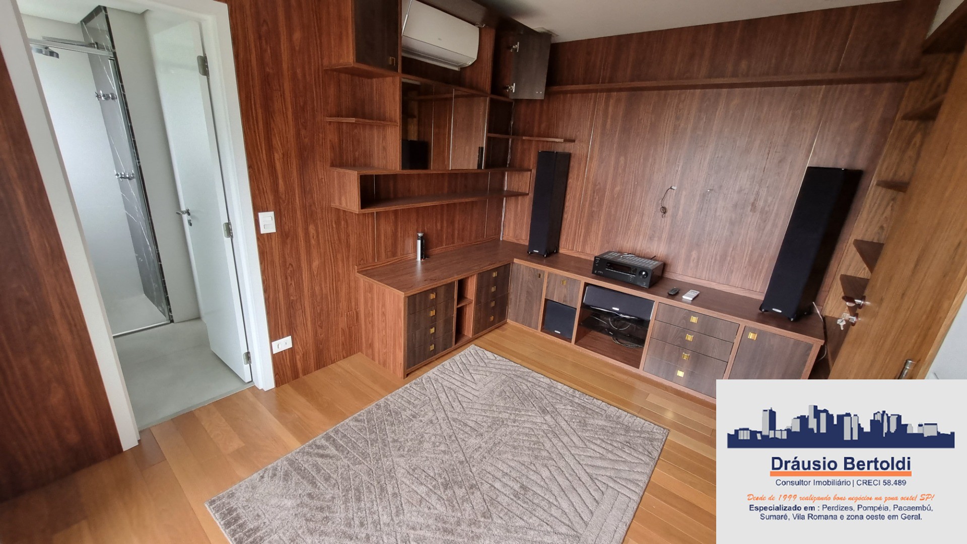 Apartamento à venda com 4 quartos, 221m² - Foto 17