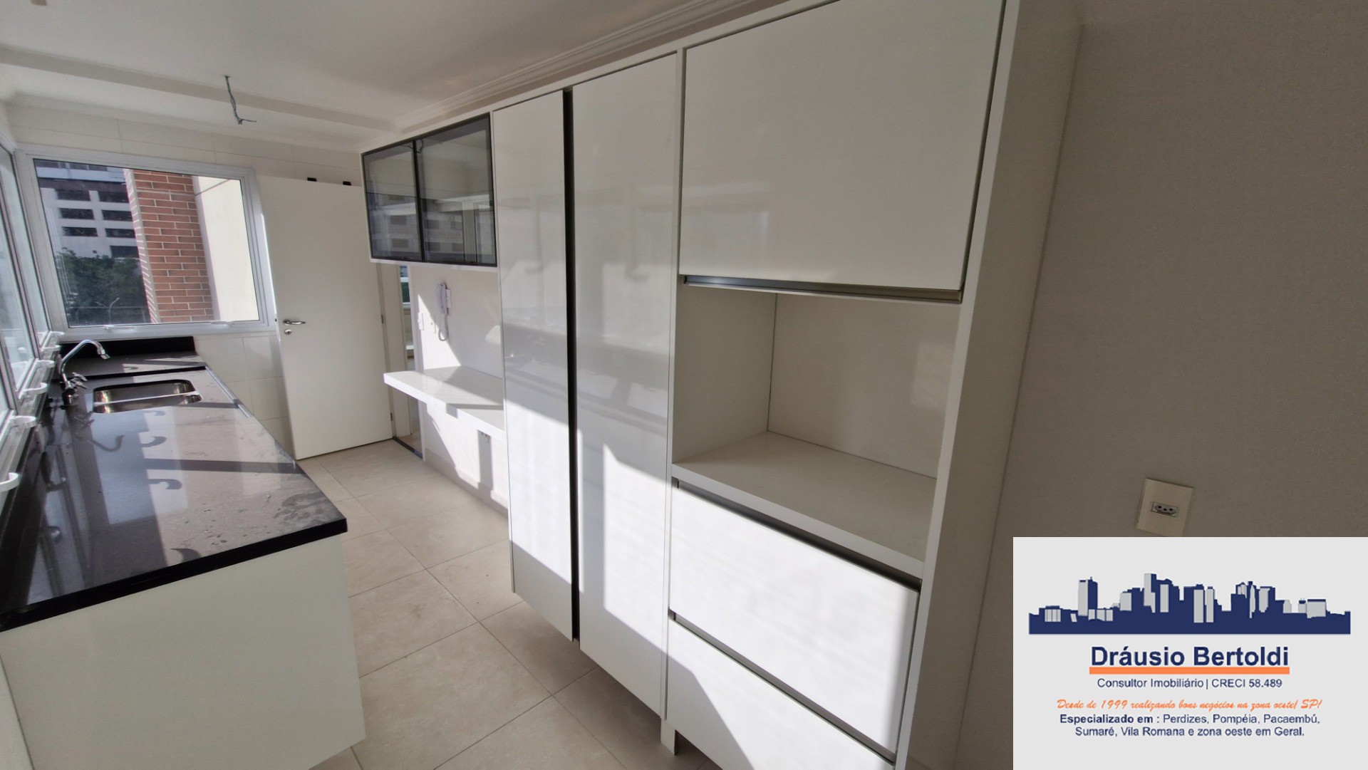 Apartamento à venda com 3 quartos, 120m² - Foto 4